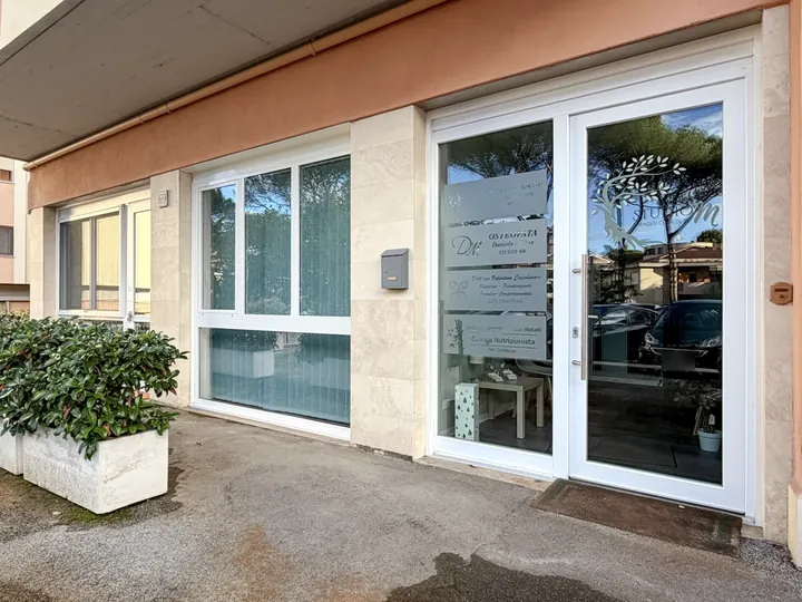 Ingresso dello studio di psicologia in Via Domenico Jachino 69, Roma Eur-Mostacciano